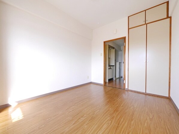 プラザマキシムの物件内観写真